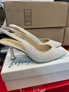 🔥🔥 BETSY JOHNSON Clark Slingback Pointed Toe Pump women size 10 like new Bundle